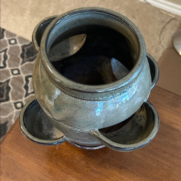 Handcrafted Green Ceramic Strawberry Planter - Picture 3 of 14